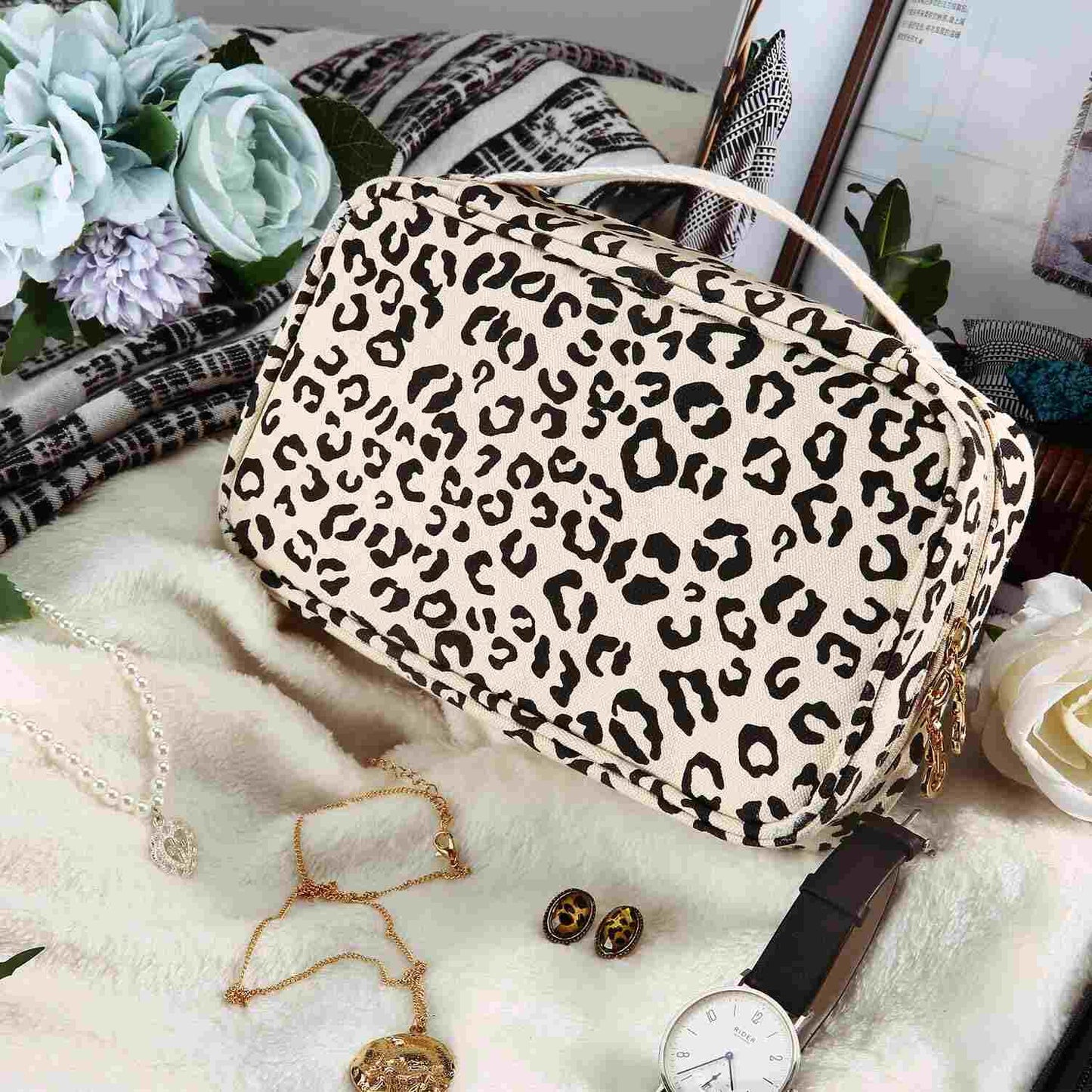Medium Jewelry Storage Bag with Compartment