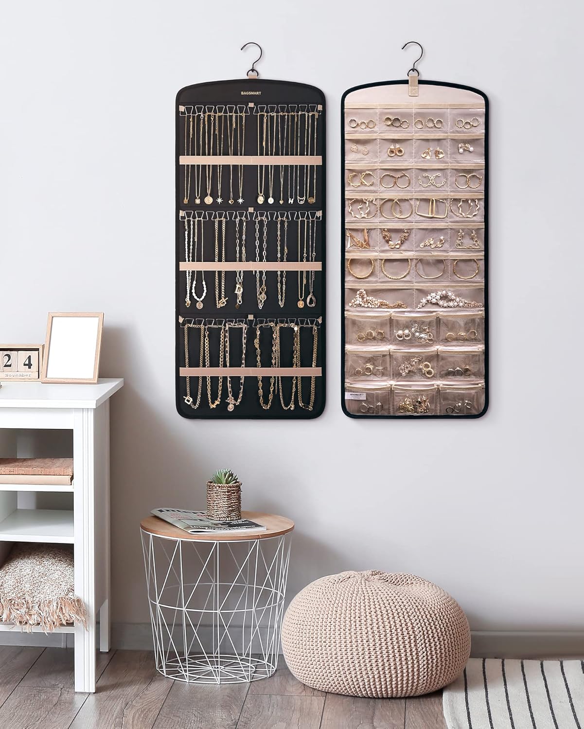 Dual sided hanging jewelry organizer