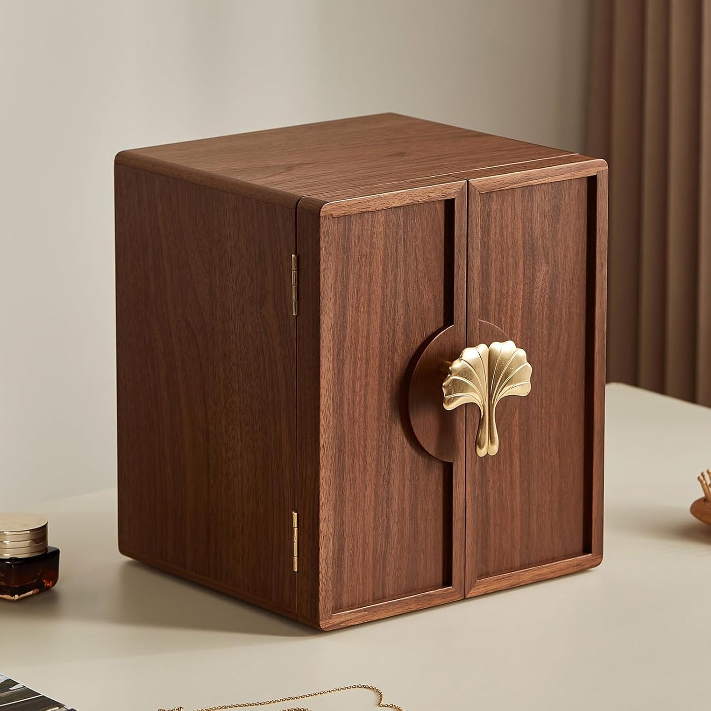black walnut wooden jewelry box