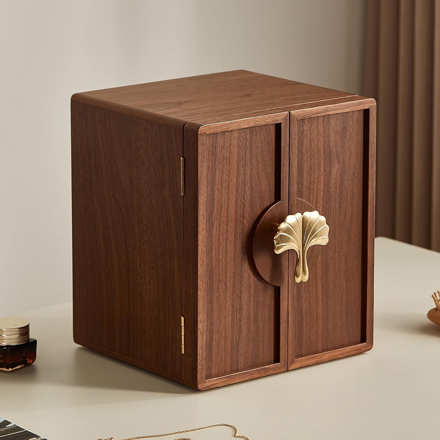 black walnut wooden jewelry box